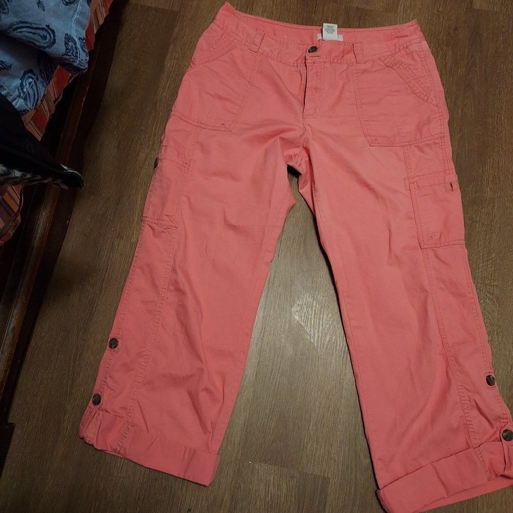 - MERONA12 waist is 36 rise 10 inseam 26 Pink
